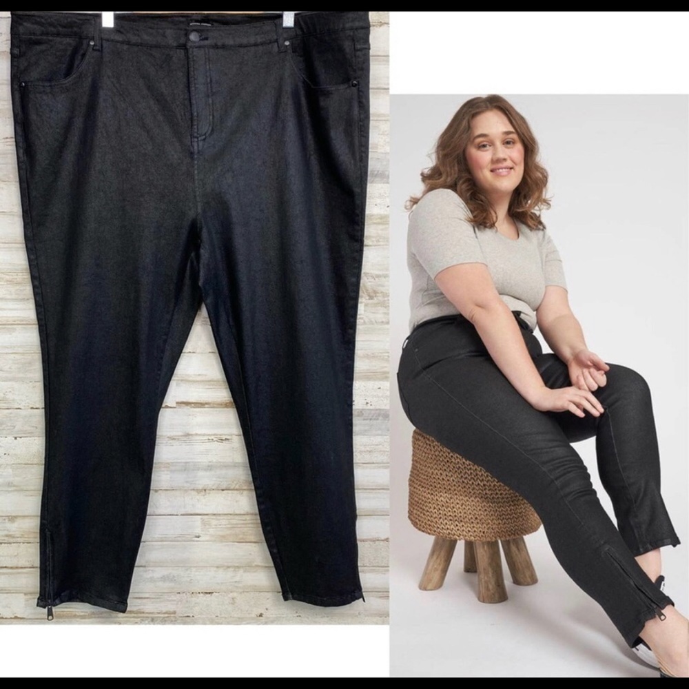 Universal Standard Meuse Resin jeans